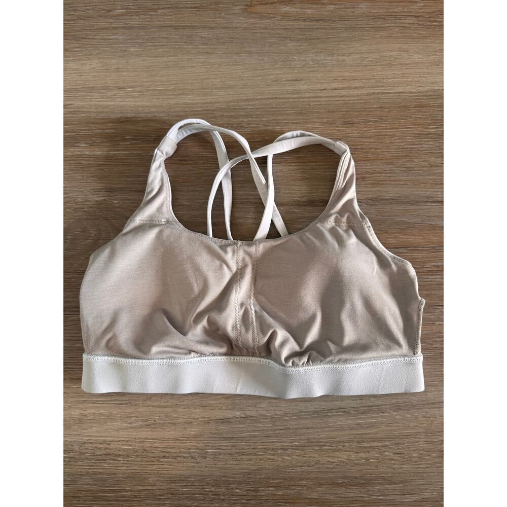 Lululemon Energy Bra Light Grey Strappy Crossback Size 6 Medium Support - Picture 8 of 9